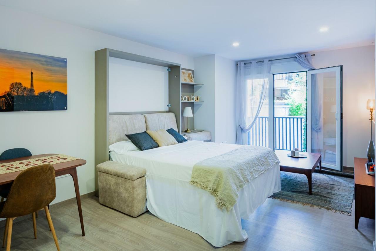 Exclusive Quietness In The Heart Of Madrid With Public Parking, Breakfast, 2 Bathrooms Eksteriør billede