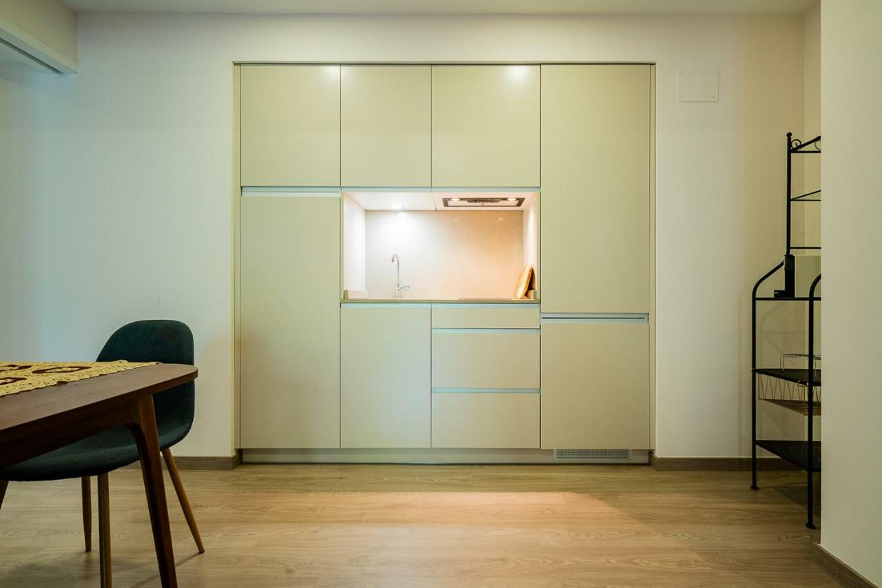 Exclusive Quietness In The Heart Of Madrid With Public Parking, Breakfast, 2 Bathrooms Eksteriør billede